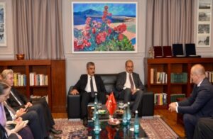 Kryetari i Kontrollit të Lartë të Shtetit, z. Arben Shehu priti në një vizitë zyrtare Presidentin e Gjykatës Turke të Llogarive, z. Metin Yener