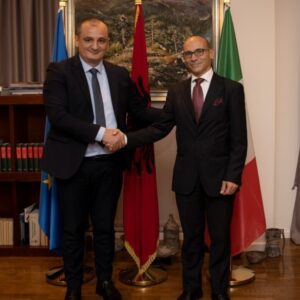 Kryetari i KLSH-së, z. Arben Shehu zhvillon një takim me Presidentin e Autoritetit Kombëtar Antikorrupsion të Italisë (ANAC), z. Giuseppe Busia
