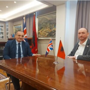 Kryetari i KLSH-së z. Arben Shehu zhvillon një takim me Ambasadorin Britanik në Shqipëri, z. Alastair King – Smith