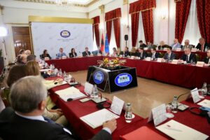 Kryetari i KLSH -së, z. Arben Shehu merr pjesë në takimin e Kryetares së Kuvendit me drejtuesit e institucioneve të pavarura kushtetuese dhe të krijuara me ligj