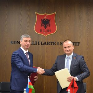 The Chairman of ALSAI, Mr. Arben Shehu, signed a Memorandum of Understanding for cooperation with the Chairman of the Chamber of Accounts of the Republic of Azerbaijan, Mr. Vugar Gulmammadov